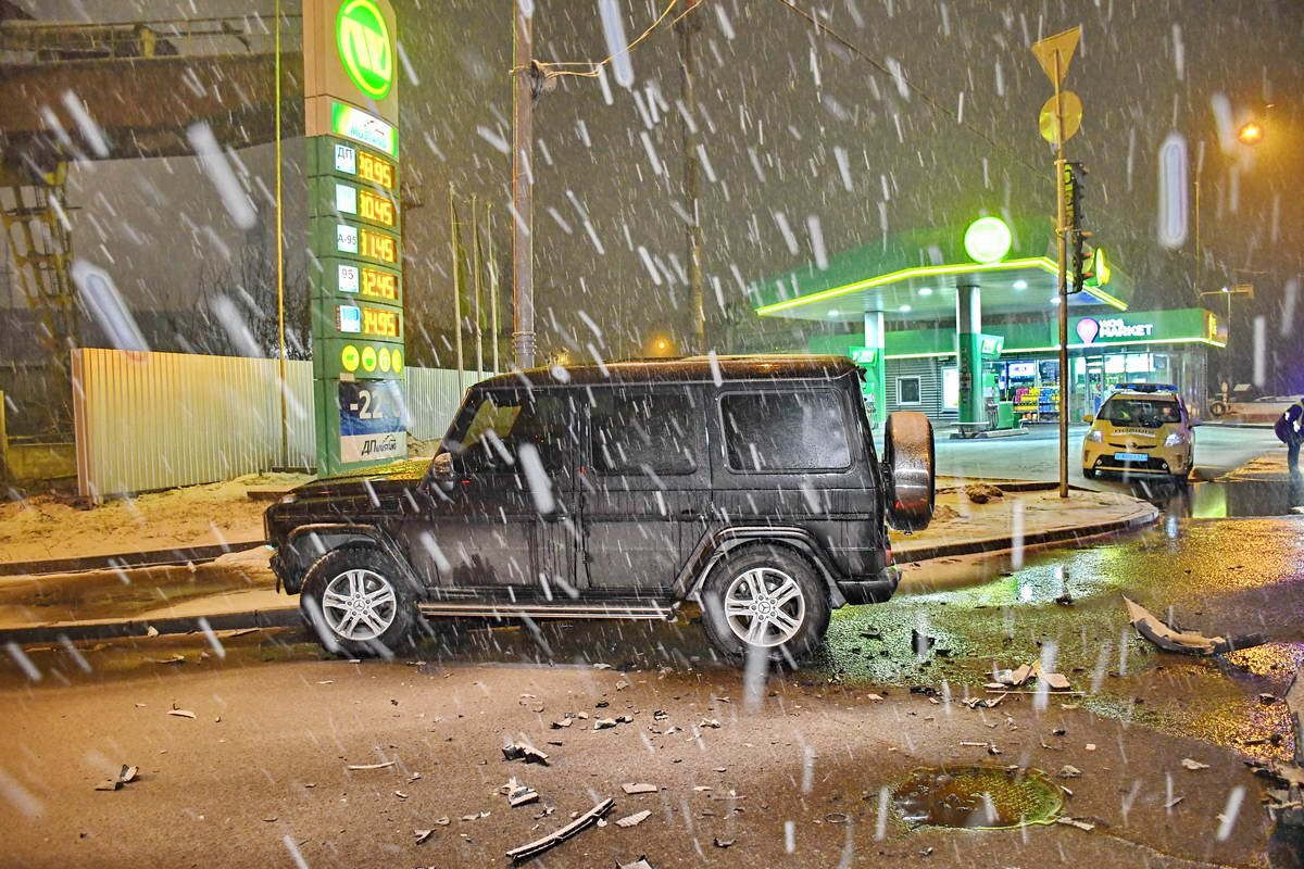 Оба участника ДТП утверждали, что ехали на зеленый свет Оба участника ДТП утверждали, что ехали на зеленый свет