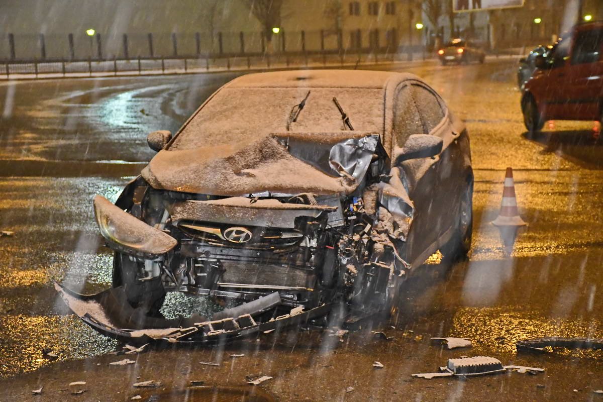 Девушку госпитализировали Девушку госпитализировали