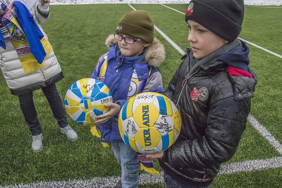 Братики Ваня и Максим были безумно рады побывать на такой тренировке Братики Ваня и Максим были безумно рады побывать на такой тренировке