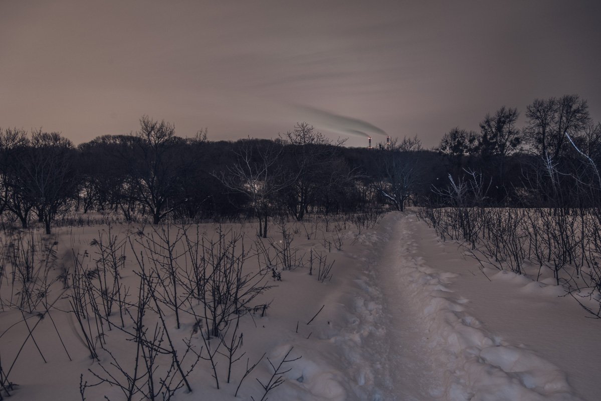 Гора отпускает нас назад