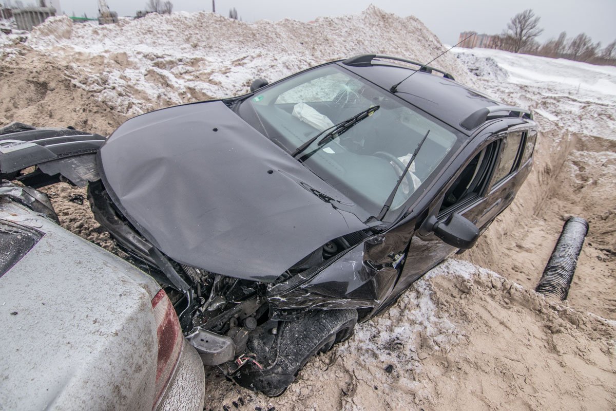 В Dacia сработали все подушки безопасности