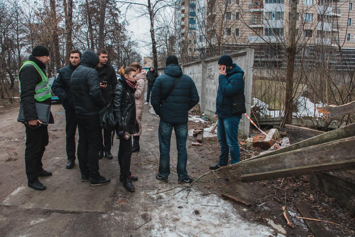 Правоохранители устанавливают обстоятельства смерти