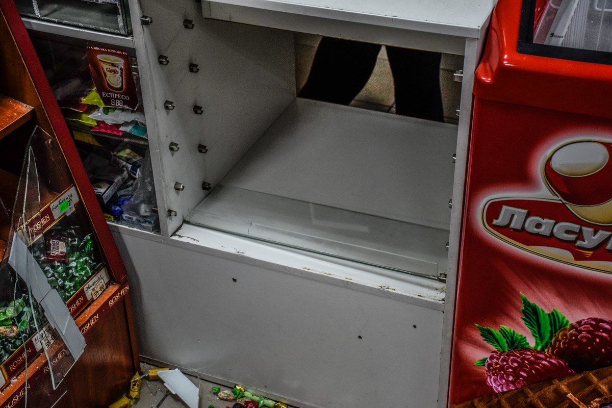 Витрина со сладостями