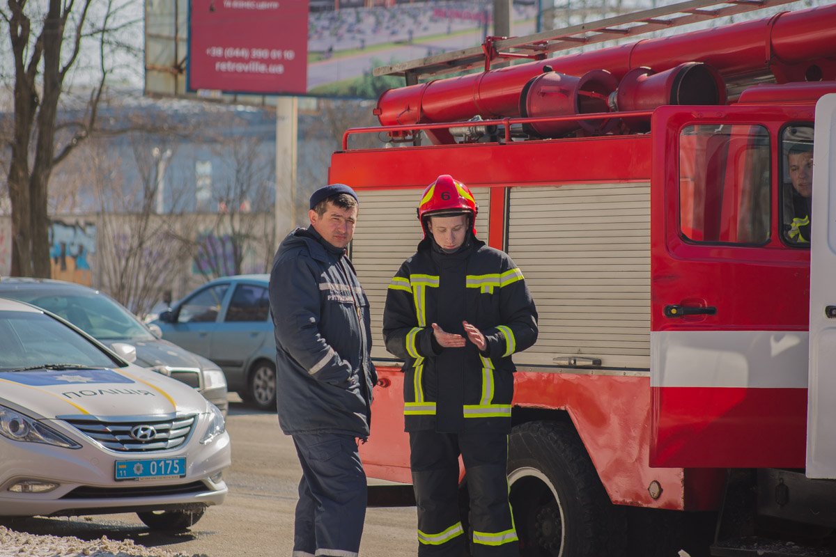 На месте работали 30 сотрудников ГСЧС На месте работали 30 сотрудников ГСЧС