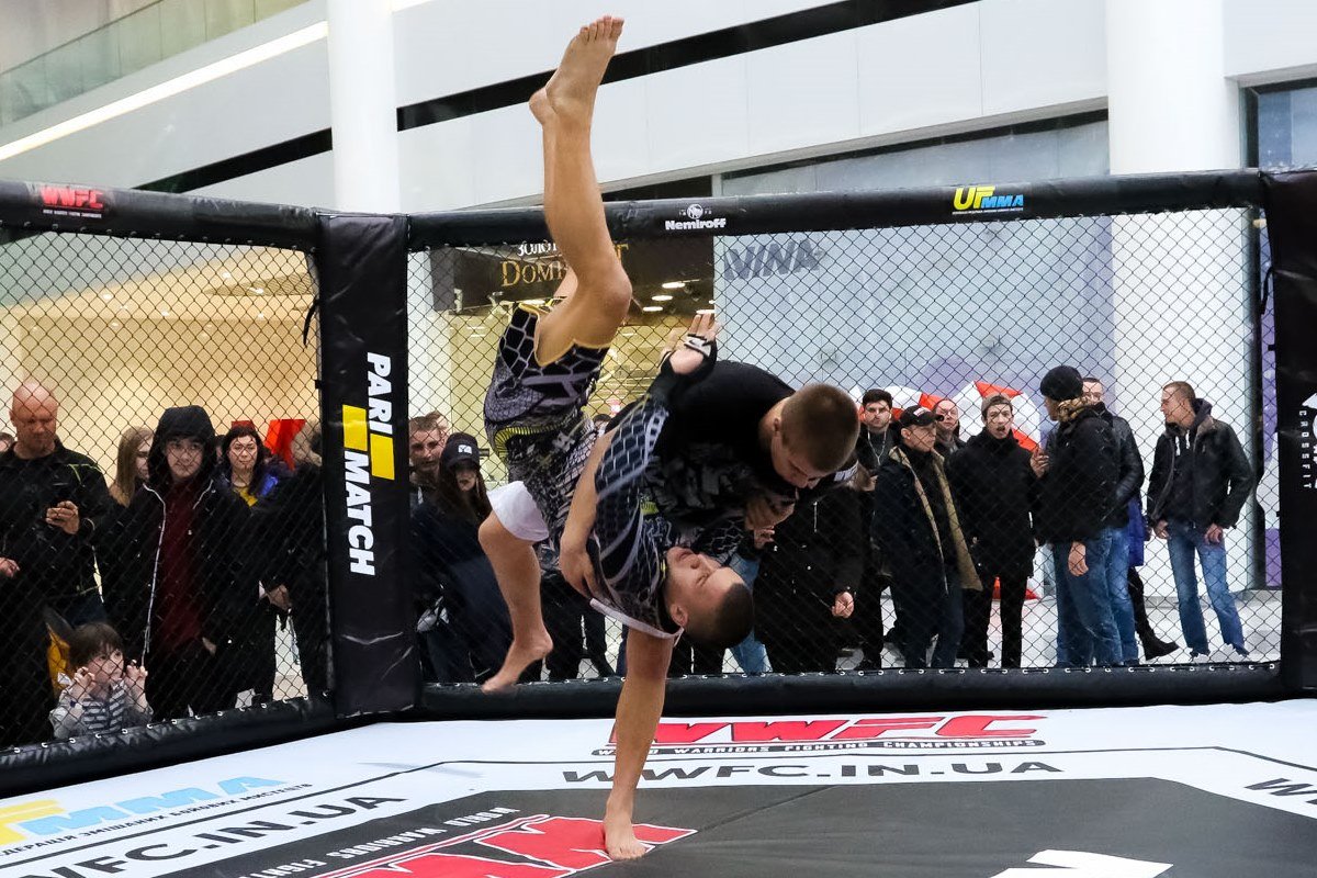  Сергей Спивак будет защищать чемпионский титул WWFC в тяжёлой весовой категории