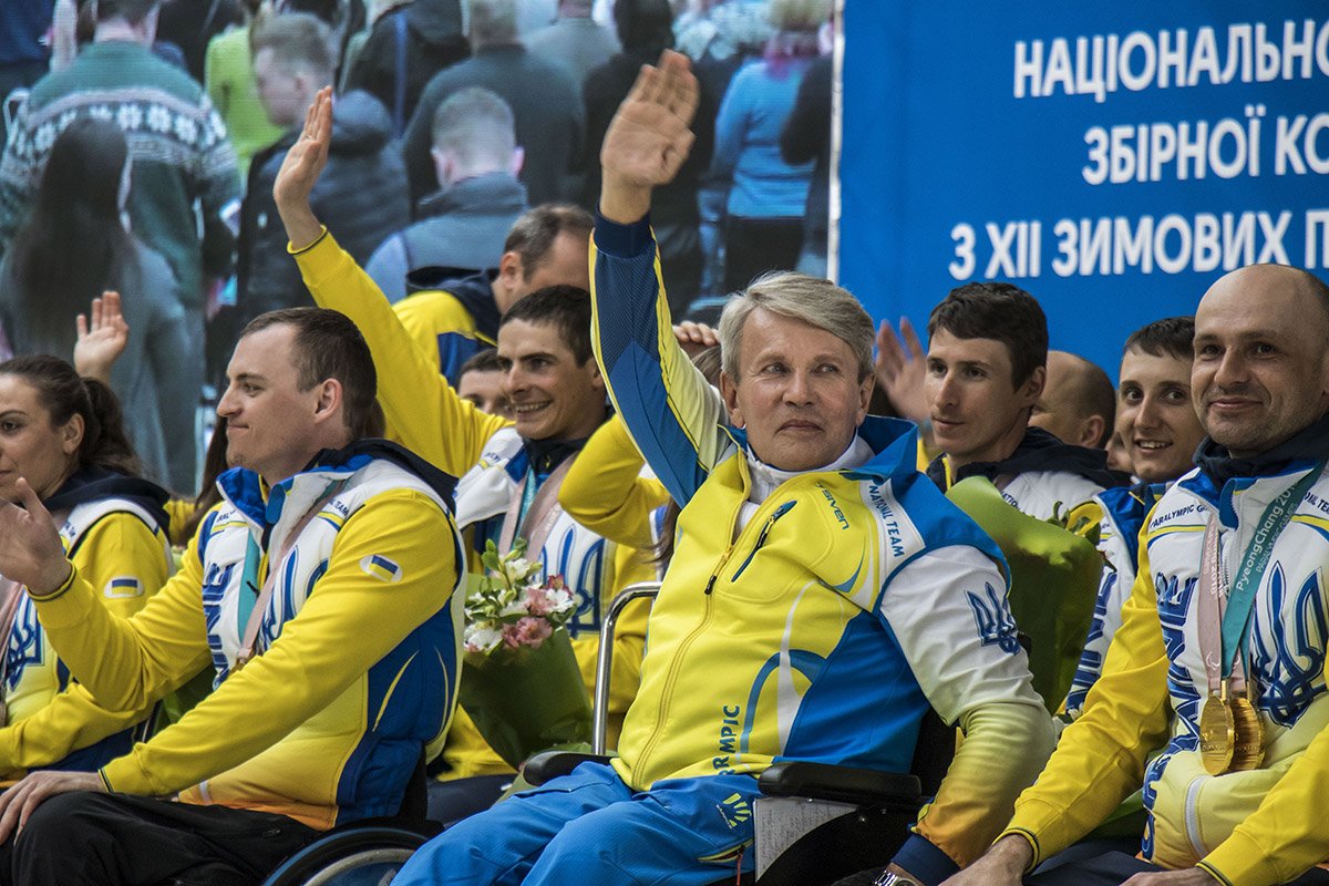 Нашу сборную сопровождал Валерий Сушкевич Нашу сборную сопровождал Валерий Сушкевич