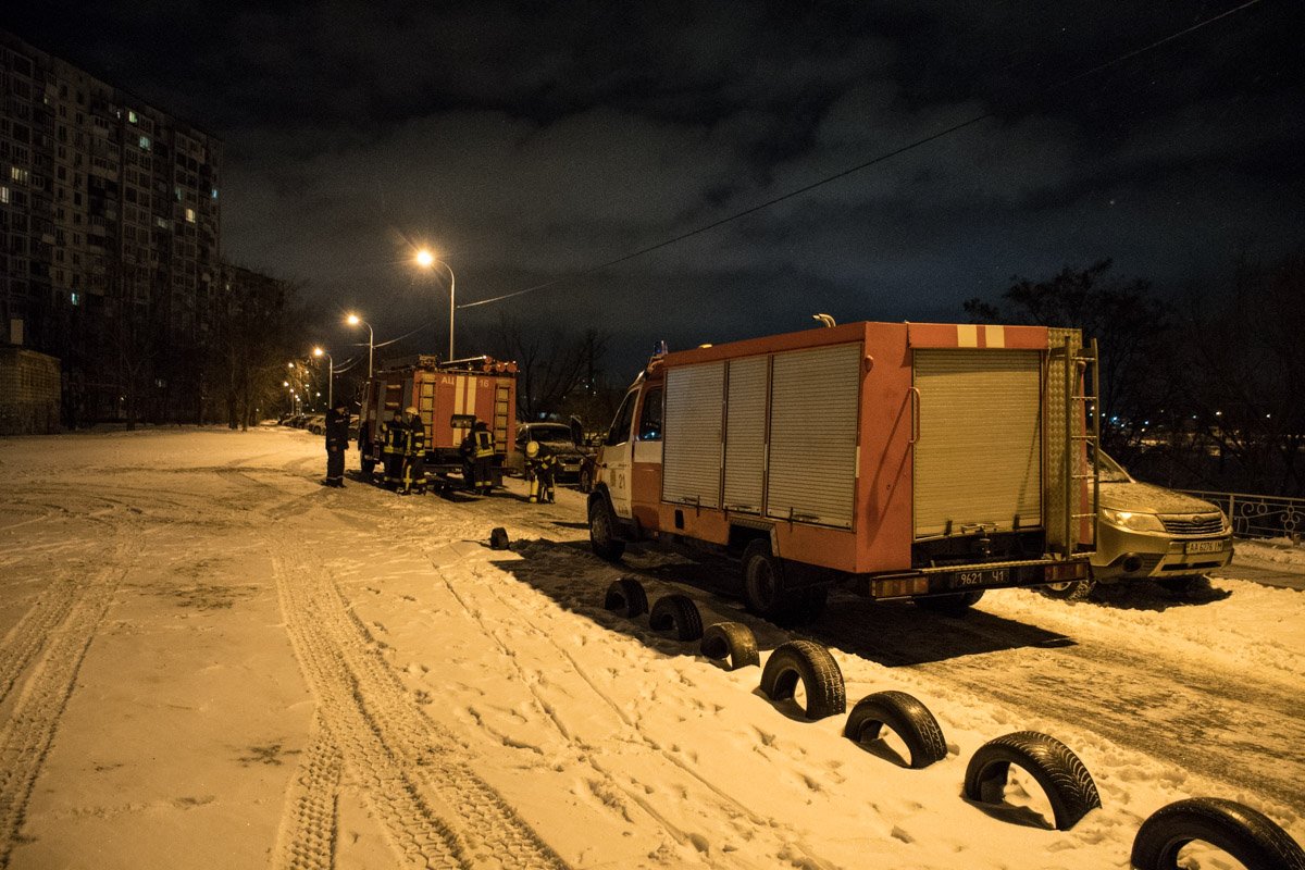 На место съехалось много расчетов ГСЧС На место съехалось много расчетов ГСЧС