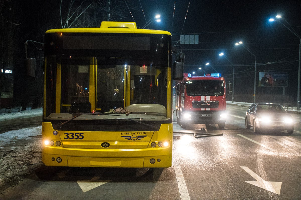 В момент пожара внутри троллейбуса не было пассажиров 