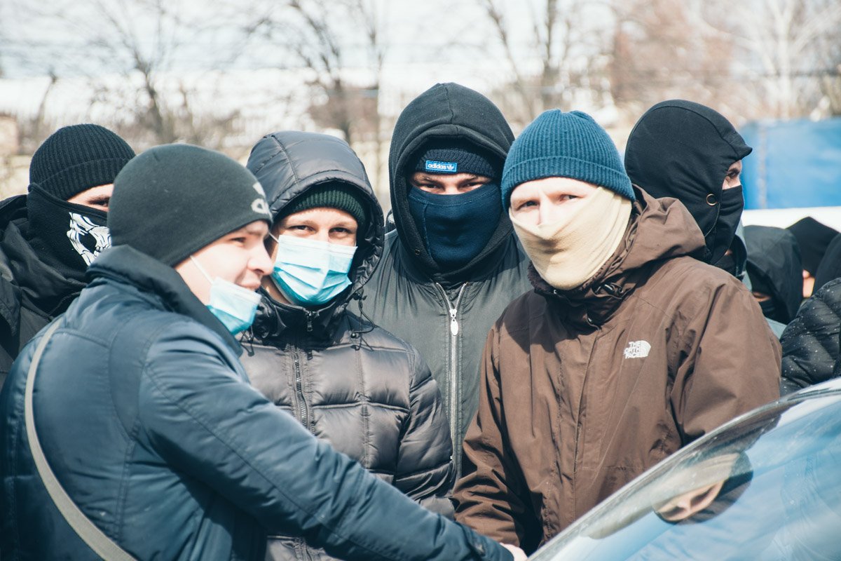 Националисты считают, что таким образом их пытаются запугать 