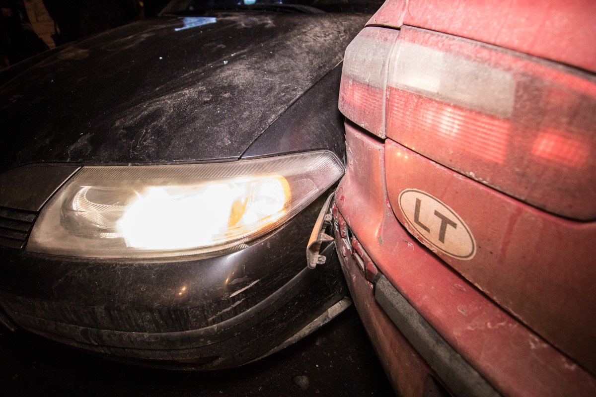 За рулем одного из автомобилей были иностранцы 