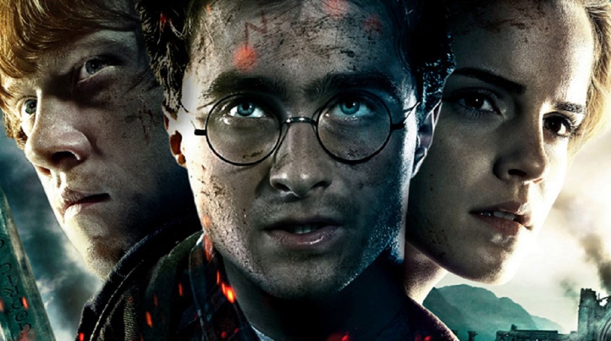 Детей приглашают на увлекательный квест по мотивам "Гарри Поттера" width="1200" height="670"><figcaption> Детей приглашают на увлекательный квест по мотивам "Гарри Поттера"
</figcaption></figure></p><p><strong>Где: </strong>Квестмания, проспект Оболонский, 1б, ТРЦ Дрим Таун 1
</p><p><strong>Когда: </strong>14:00<strong> </strong>
</p><p><strong>Телефоны: (</strong>063) 736-21-06
</p><p><strong>Стоимость: </strong>250 гривен
</p><p></p><h2 style="text-align: center;">Турнир WWFC 10</h2>
<p>Масштабный юбилейный турнир по смешанным единоборствам WWFC 10. Вас ожидают эксклюзивные фотозоны, розыгрыши, интерактивы, яркая шоу-программа и зрелищные поединки. Главным событием юбилейного 10 турнира будут бои за титулы чемпиона мира WWFC. На этот раз свои титулы будут защищать действующие чемпионы мира по версии WWFC Сергей Спивак и братья Хасан и Хусейн Асхабов.
</p><p><figure class="image"><img class="wp-image-90487 size-full" src="https://cdn.informator.ua/@dp/media/kiev/2023/10/13/652940e41b458.jpg" alt="Во Дворце Спорта спортсмены будут отстаивать титул чемпиона мира WWFC" width="1200" height="811"><figcaption> Во Дворце Спорта спортсмены будут отстаивать титул чемпиона мира WWFC
</figcaption></figure></p><p><strong>Где: </strong>Дворец Спорта, площадь Спортивная, 1
</p><p><strong>Когда: </strong>17:30
</p><p><strong>Телефоны: </strong>246-74-05
</p><p><strong>Стоимость: </strong>99-1790 гривен
</p><p></p><h2 style="text-align: center;">Спектакль "Собачка"</h2>
<p>Молодая женщина на корпоративе знакомится с женатым и состоявшимся мужчиной. Он оказывается ее коллегой из соседнего отдела. Теперь она пытается заполучить его всеми возможными способами. Казалось бы, обычная банальная история. Но ради своей цели героиня идет на неожиданный поступок. Она притворяется собачкой, чтобы жить вместе с любимым человеком и его женой.
</p><p><figure class="image"><img class="wp-image-90488 size-full" src="https://cdn.informator.ua/@dp/media/kiev/2023/10/13/652940e471c78.jpg" alt=