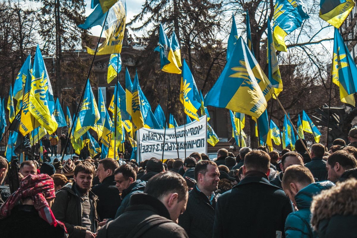 Народное вече на Европейской площади 