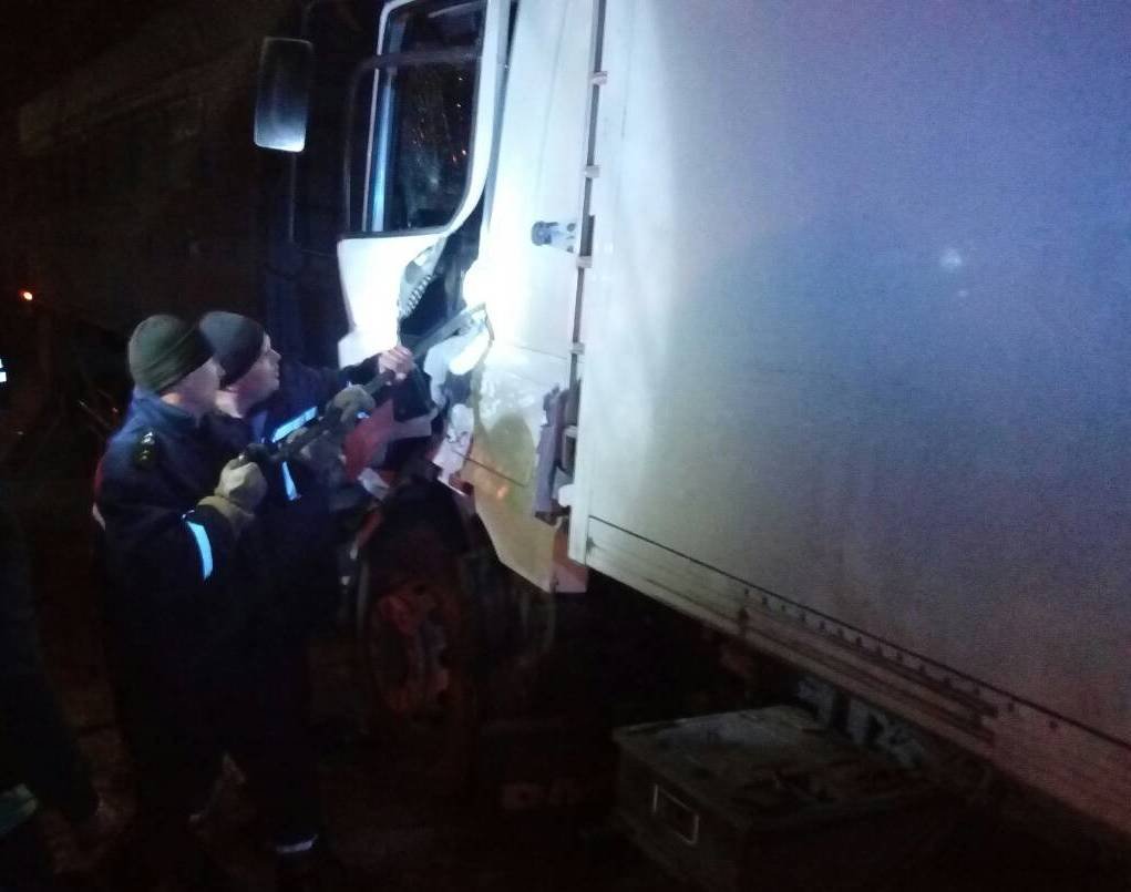 В Херсонсокй области в результате ДТП водителя грузовика вырезали