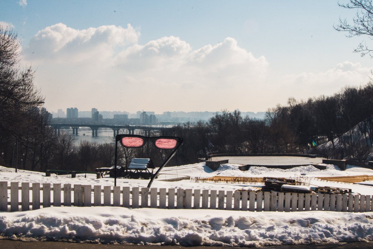 Со склонов открываются любимые виды на любимый город