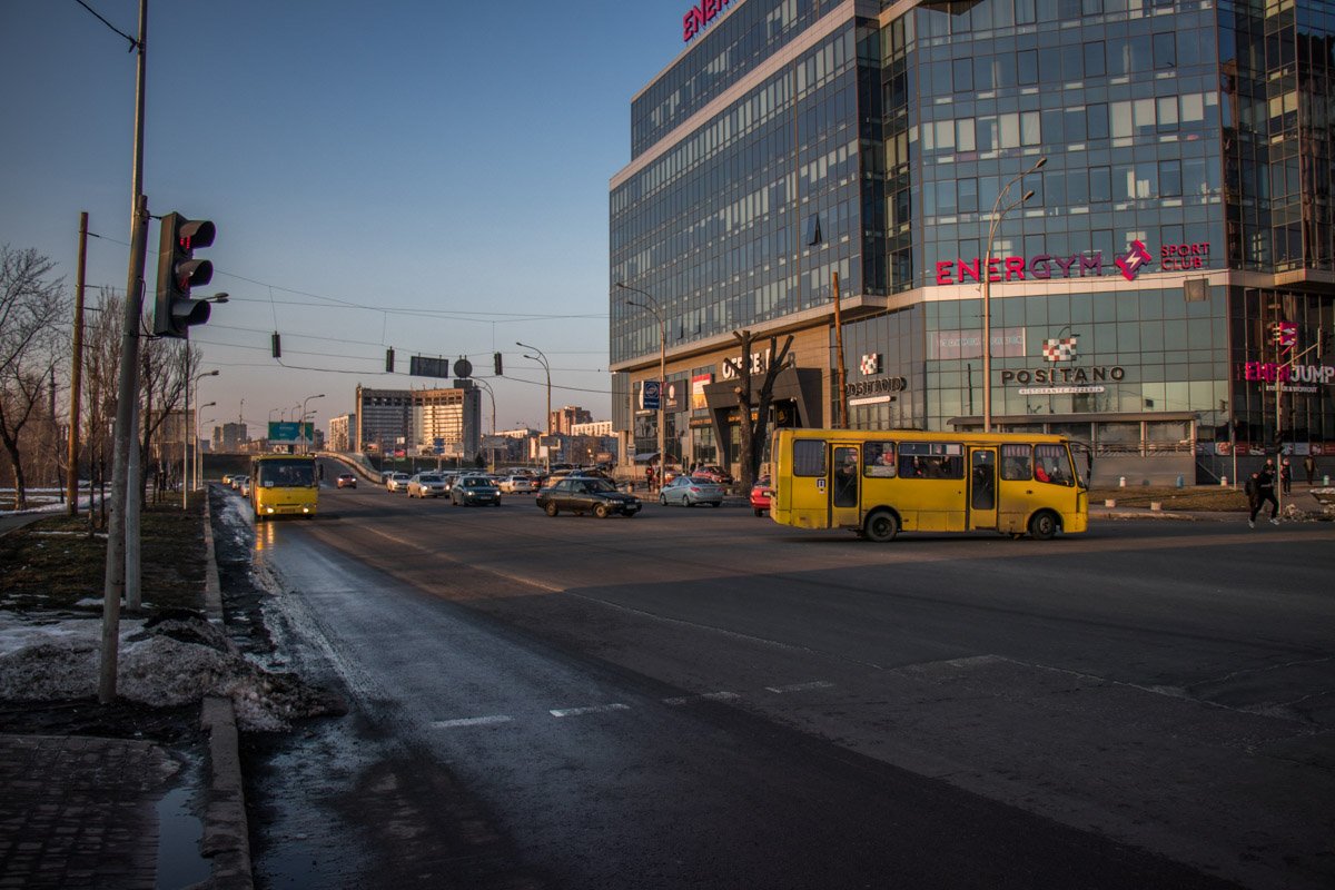 Переход возле ТРЦ «Silver Breeze» не так прост, как кажется Переход возле ТРЦ «Silver Breeze» не так прост, как кажется