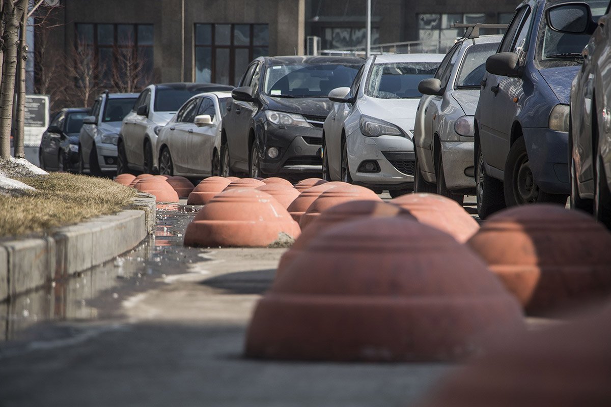 Велосипедисты лавировали, лавировали...
