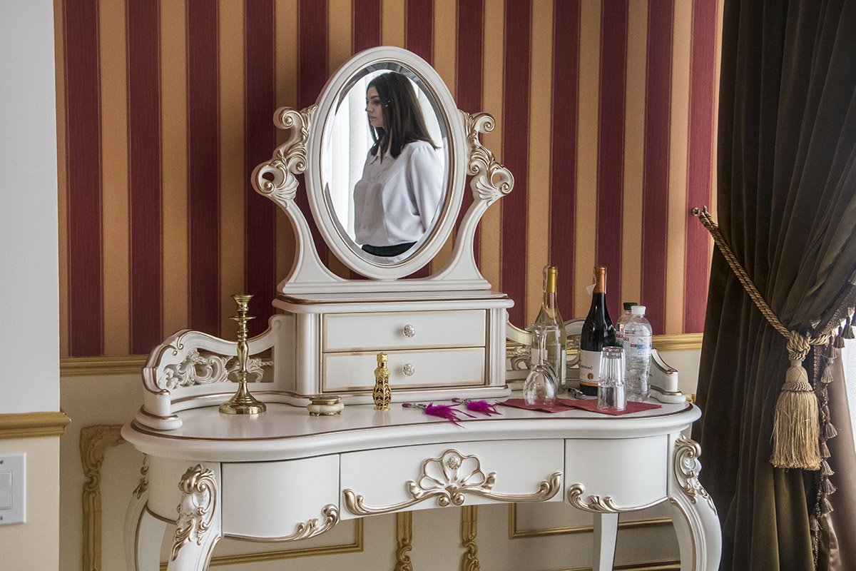 Розовые перышки - это зажимы для сосков