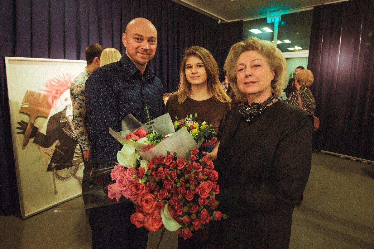 Автор проекта украинский дизайнер Татьяна Иващенко со своим сыном 