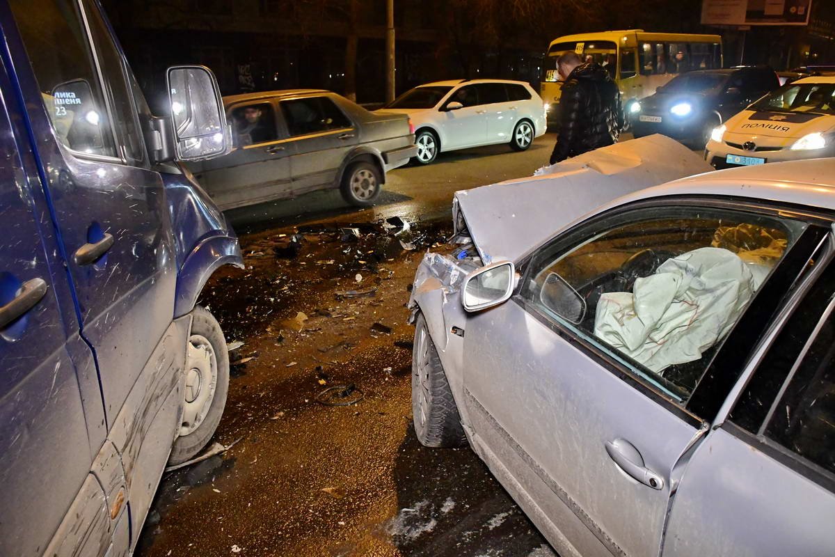 В иномарке сработала подушка безопасности