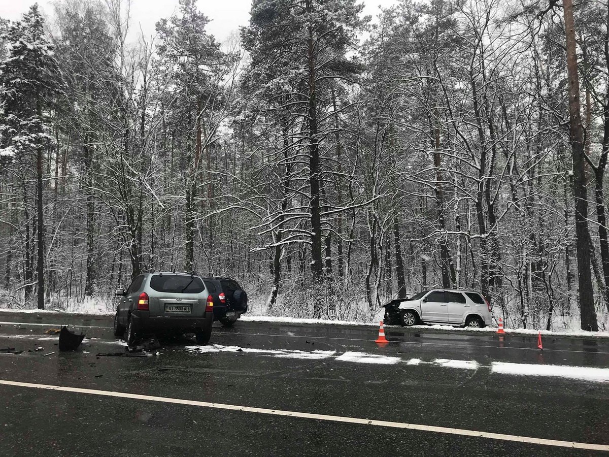 В ДТП пострадали девушка и мужчина