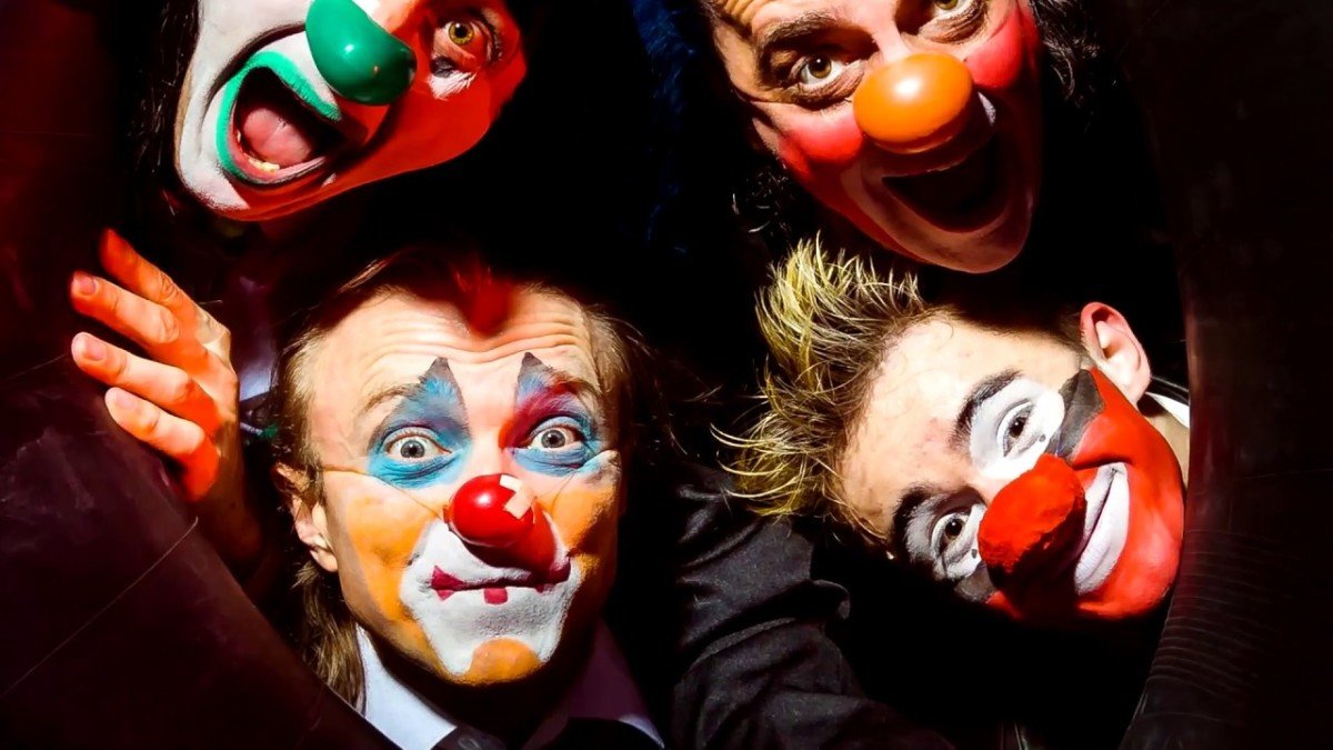 1 апреля на «Дарынке» выступит легендарный театр «МИМИРИЧИ»