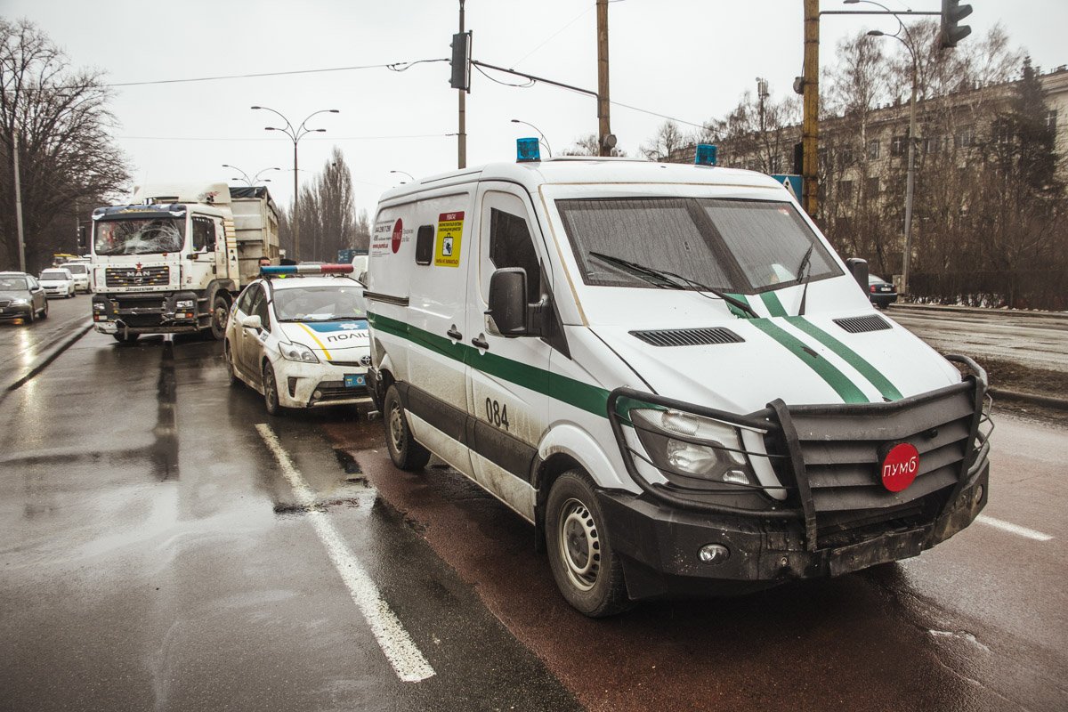 Инкассаторская служба попала в аварию при выполнении