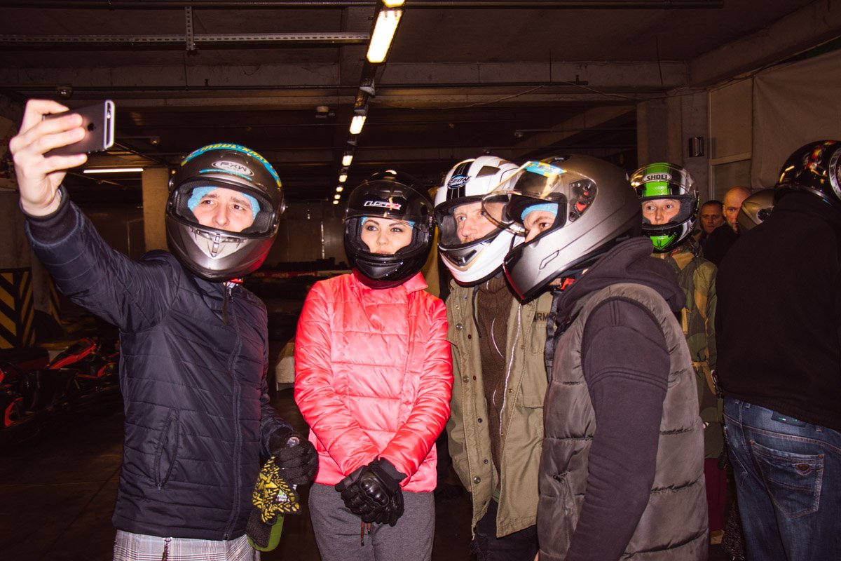 Ну а куда же без селфи? Ну а куда же без селфи?