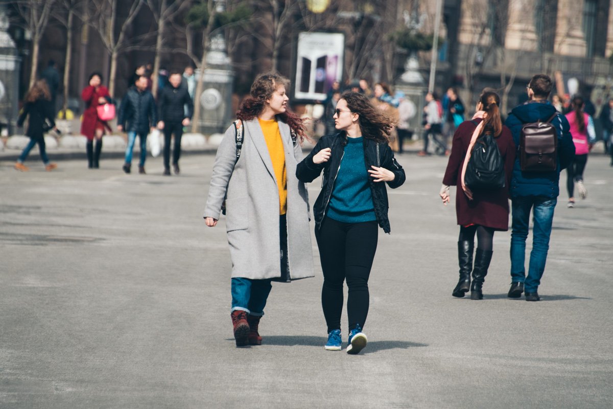 Ветер портит прическу 