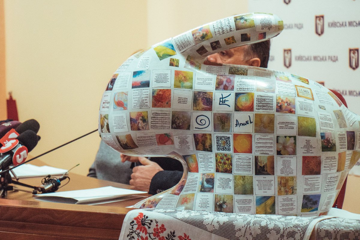 Пасхальные скульптуры распишут 500-700 украинских художников