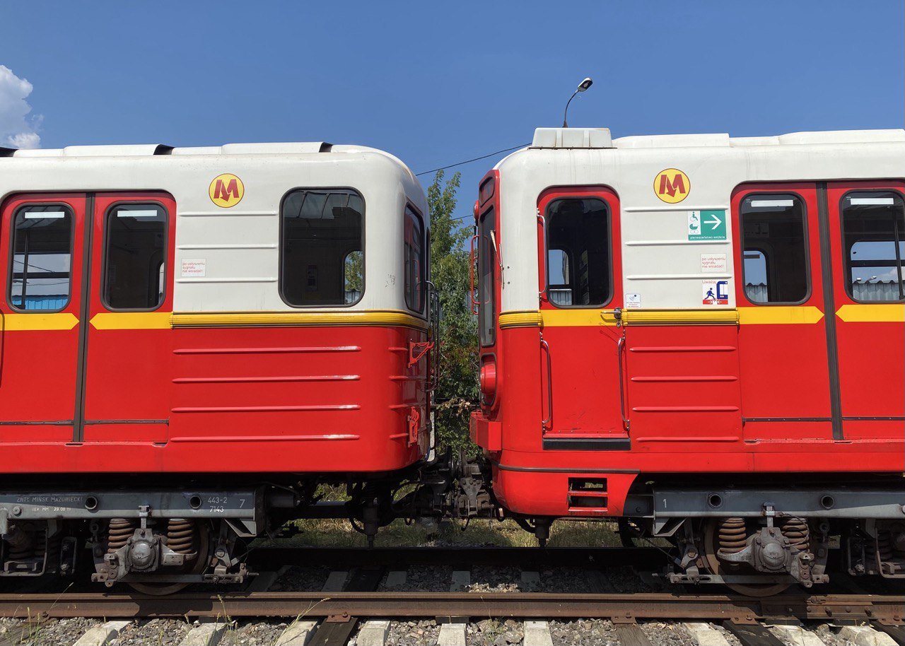 До Києва прибула чергова партія польських вагонів метро 4