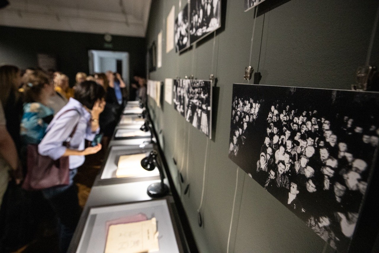 У Києві відкрилась виставка про репресії інтелігенції «[Не]знищен[н]і»: де і як працює 5