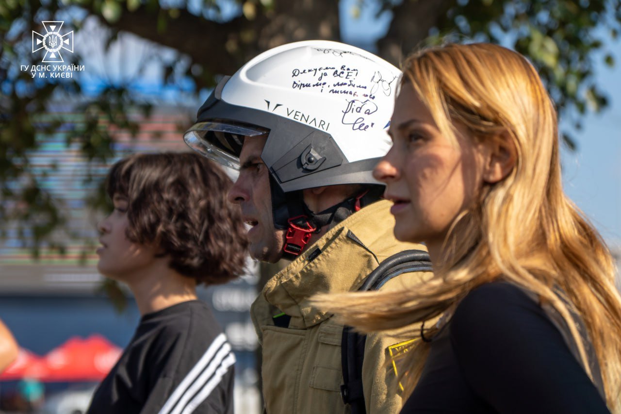 У Києві рятувальник пробіг 50 кілометрів в бойовому спорядженні пожежного та встановив рекорд України 1