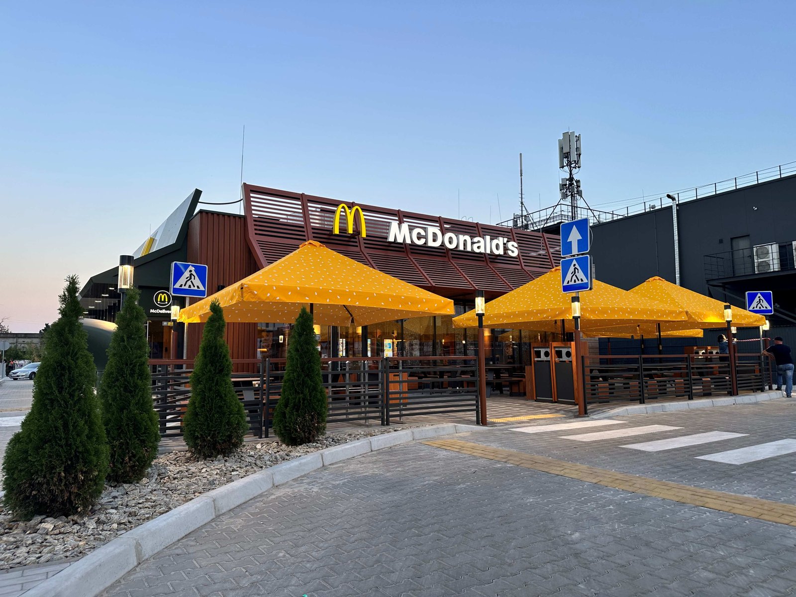 На Київщині вікрився новий ресторан McDonald’s: де і як виглядає 2