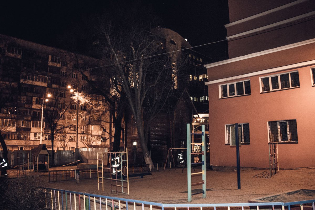 Возгорание тушили с территории детского садика