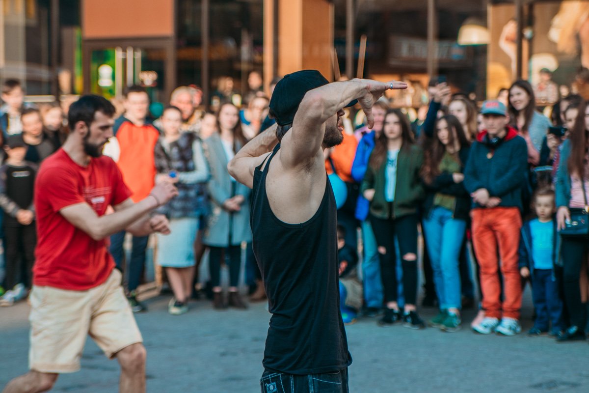 Кружит голову, ай до упаду!