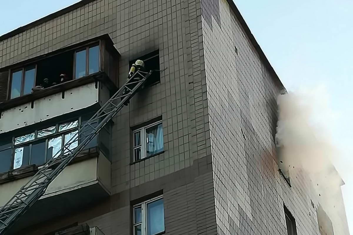 На Троещине горела девятиэтажка