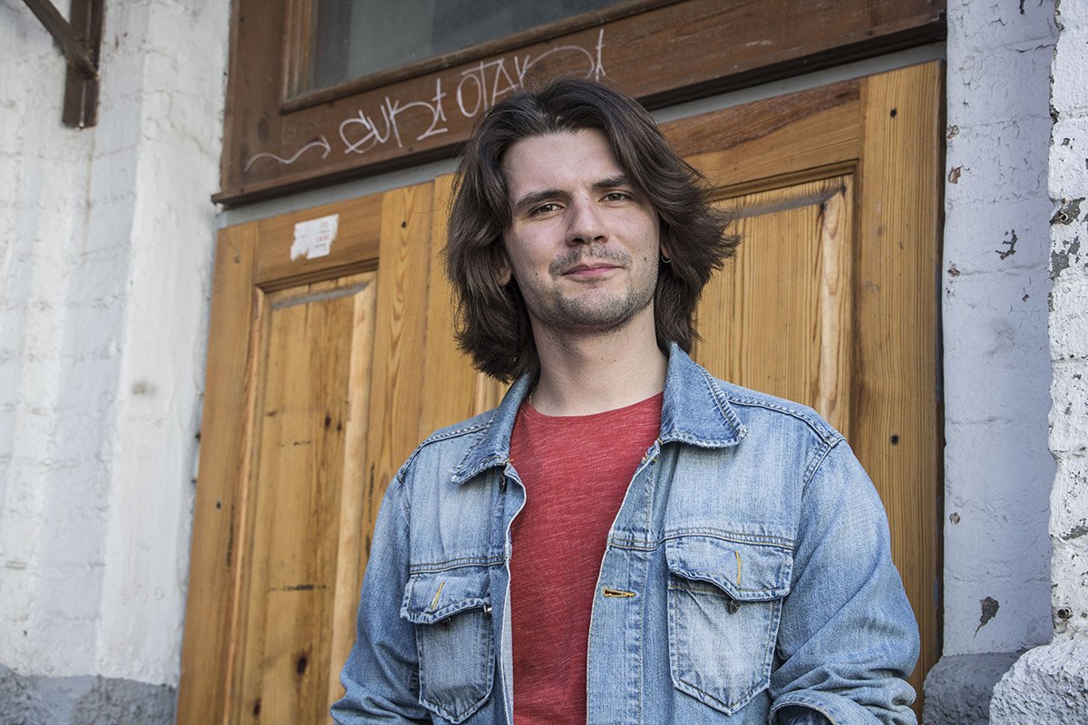 Участники проекта "Остання адреса-Україна" Дмитрий Белобров говорит, что инициатива направлена на восстановление исторической справедливости