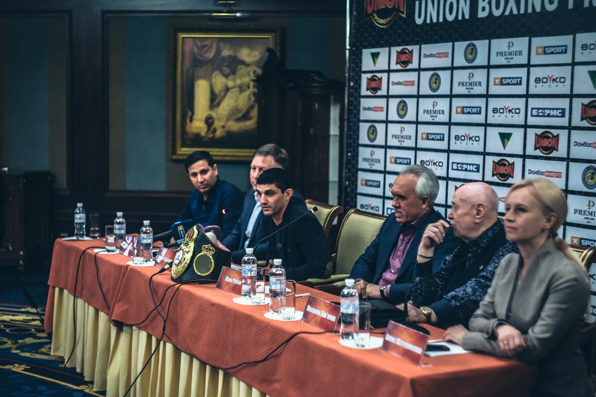 17 июня боксер Артем Далакян выйдет на ринг против тайца Сиричаи Тайена 17 июня боксер Артем Далакян выйдет на ринг против тайца Сиричаи Тайена