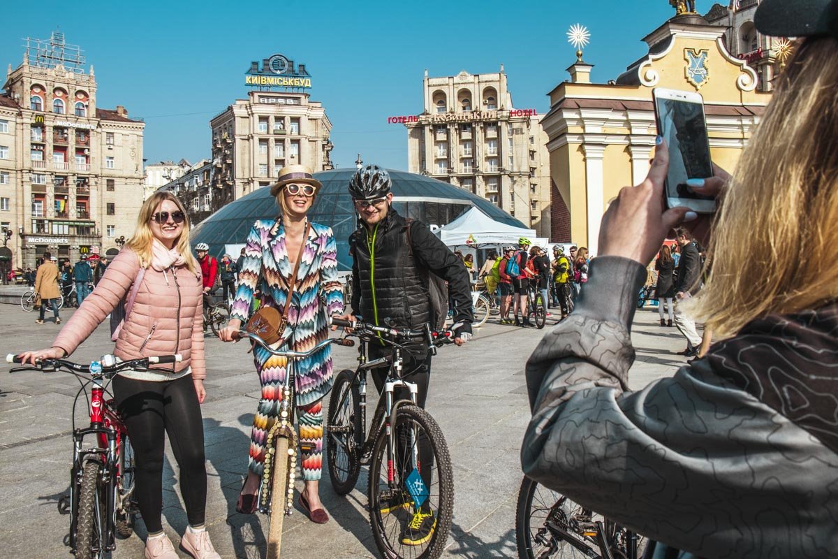 Теплая погода поспособствовала проведению флешмоба