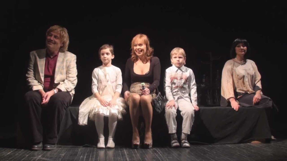 Спектакль "Еврейские часы" расскажет истории четырех поколений