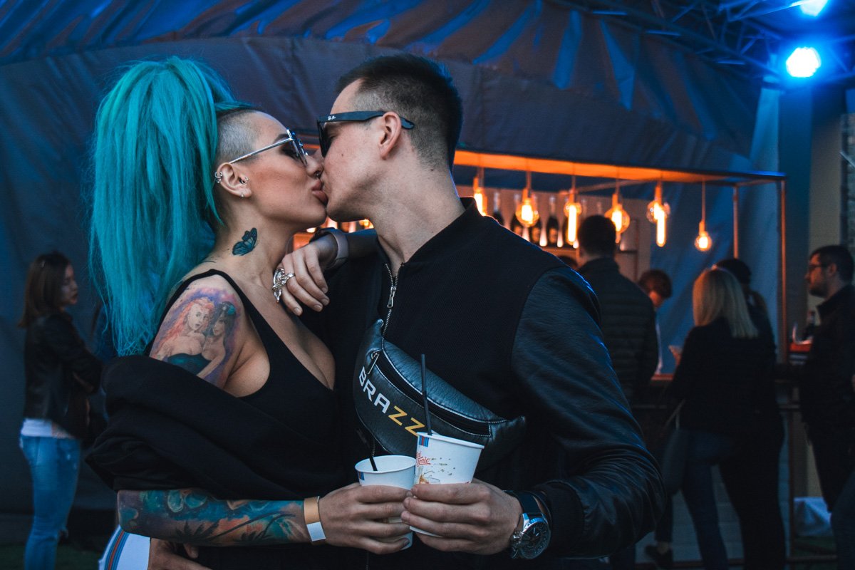 Кофеин кофеином, а любовь - остается лучшим энергетиком! Кофеин кофеином, а любовь - остается лучшим энергетиком!