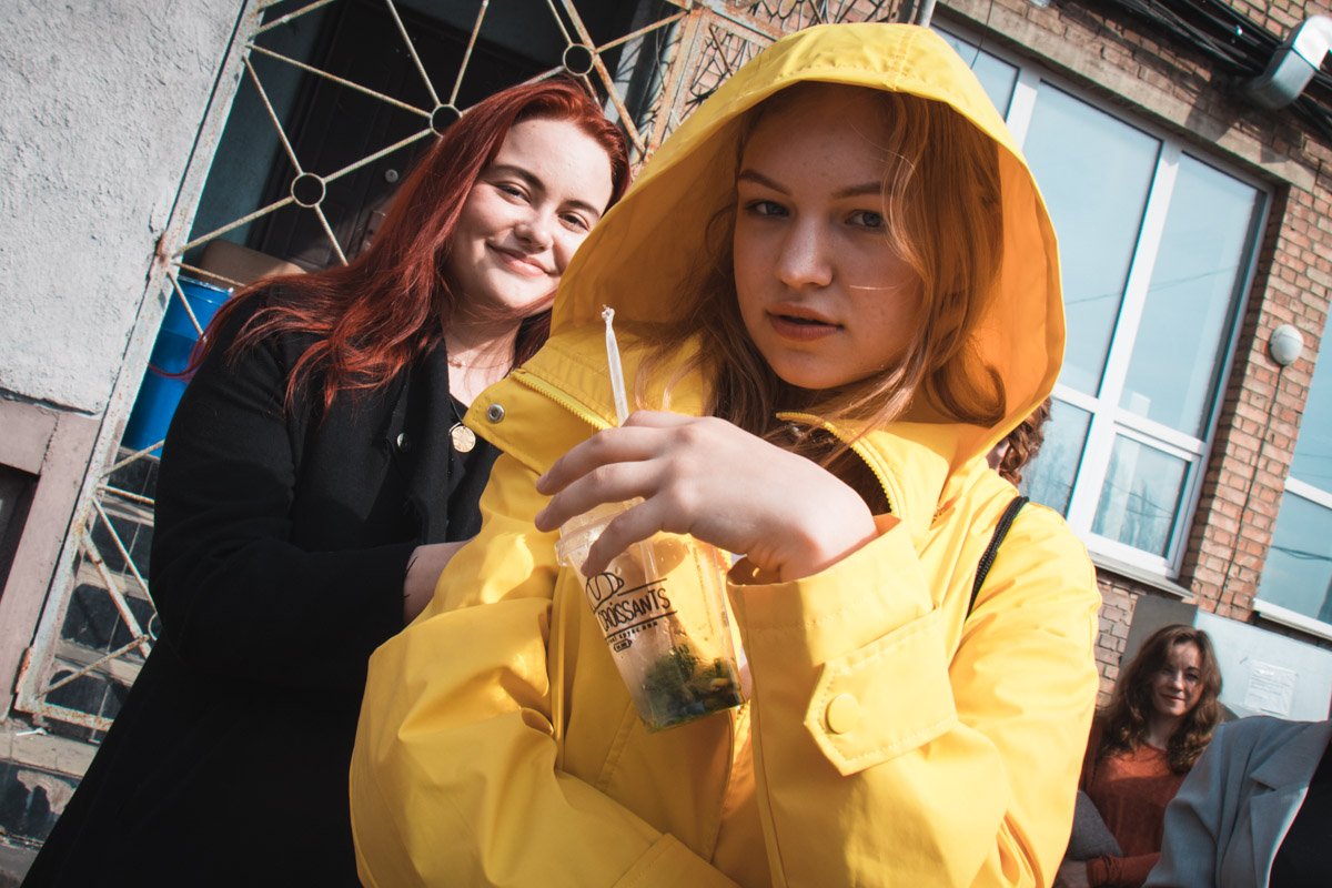 Плащик не подводит при любой погоде