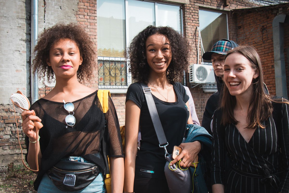 Главное - показать харизму