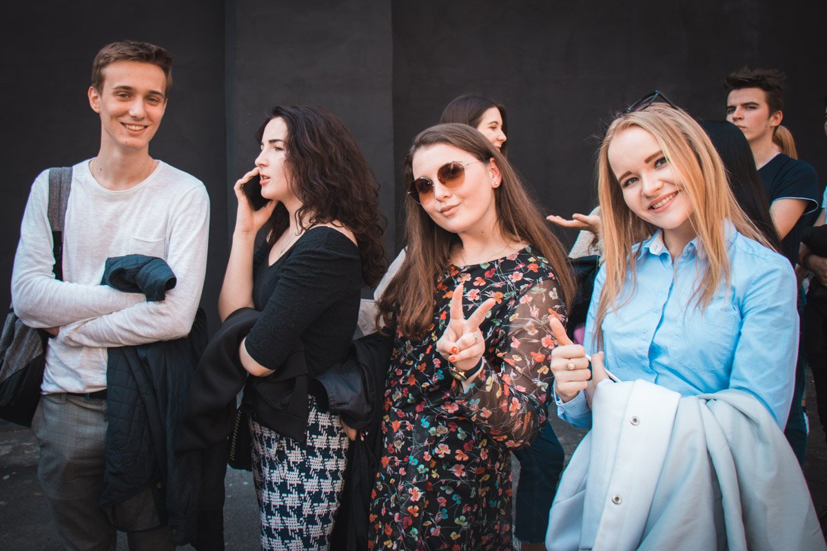 Сможем выполнить любое задание режиссера!