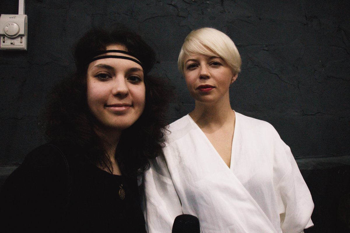 Информатор тоже не смог не сфотографироваться со звездой