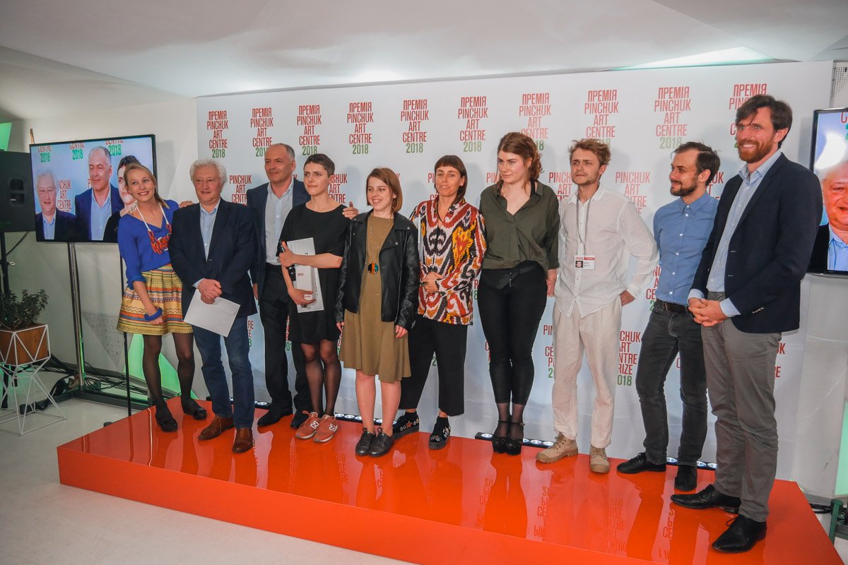 В воздухе витала уютная и веселая атмосфера В воздухе витала уютная и веселая атмосфера