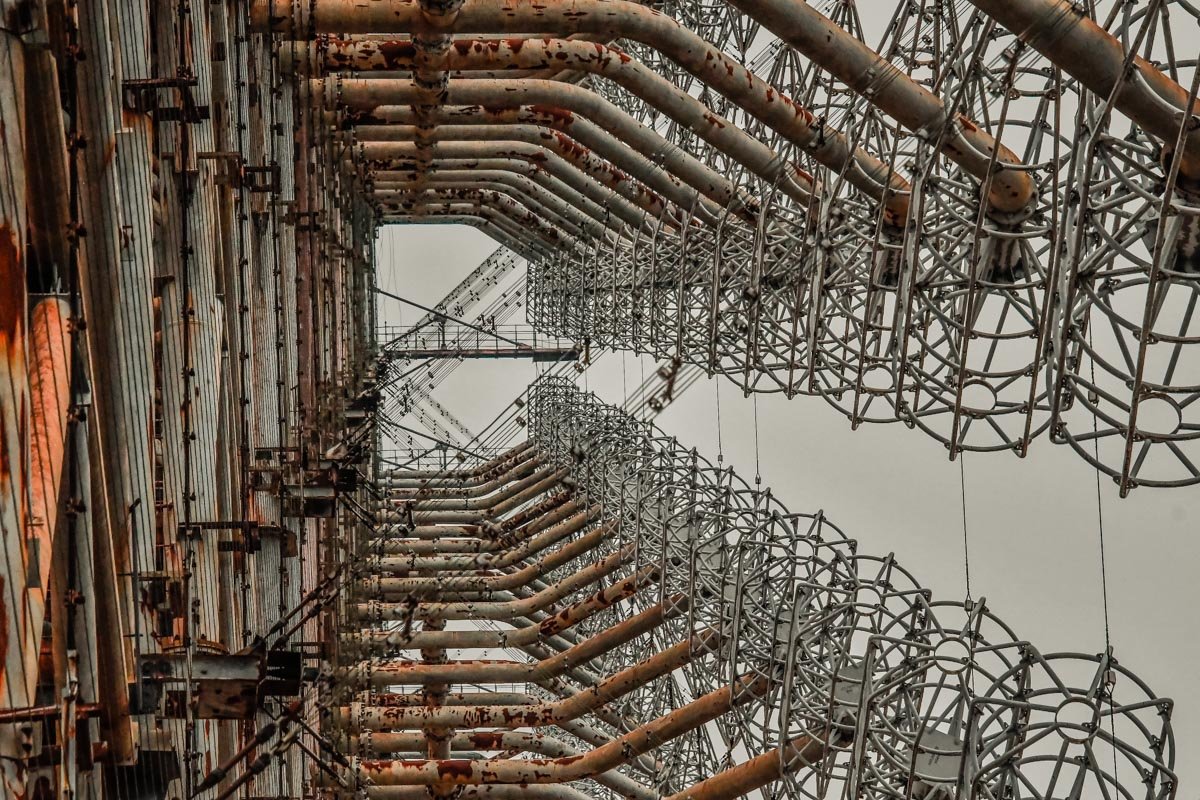 Может, этот железный истукан ждет новой холодной войны?