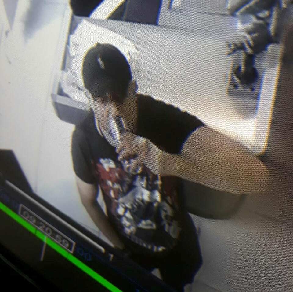 Полиция разыскивает мужчину, стрелявшего в супермаркете