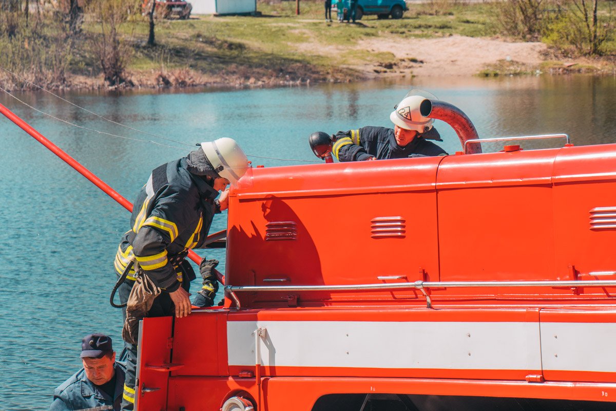 Пожар потушили спасатели совместно с лесниками в самые короткие сроки 