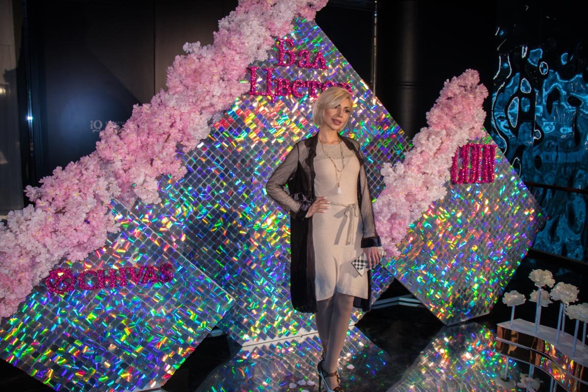 Всех очаровала цветочная атмосфера Бала